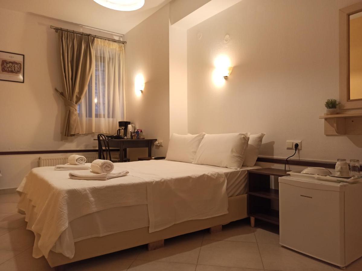 Hotel To Agioklima à Ioannina Extérieur photo